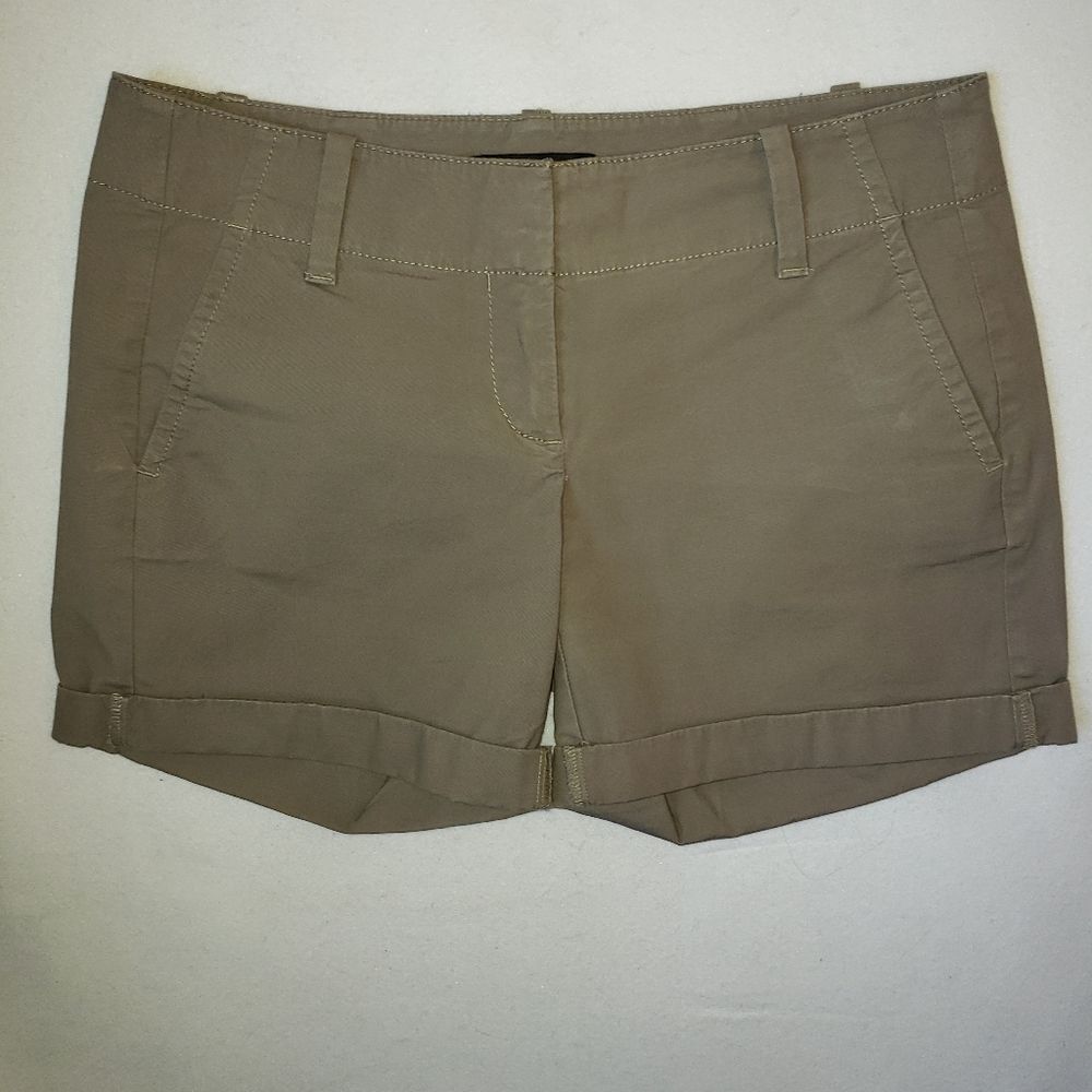 Ann Taylor shorts tan/brown cotton spandex, size 0, 4 inches long.  New